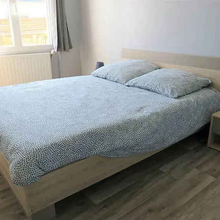 Holiday home Maison Renovee Avec Jardin, Wifi, A 1km Du Port De Ploumanac'h, - Fr-1-368-303